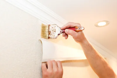 Pose de papier peint à Fréhel — revêtements muraux et toiles de verre
